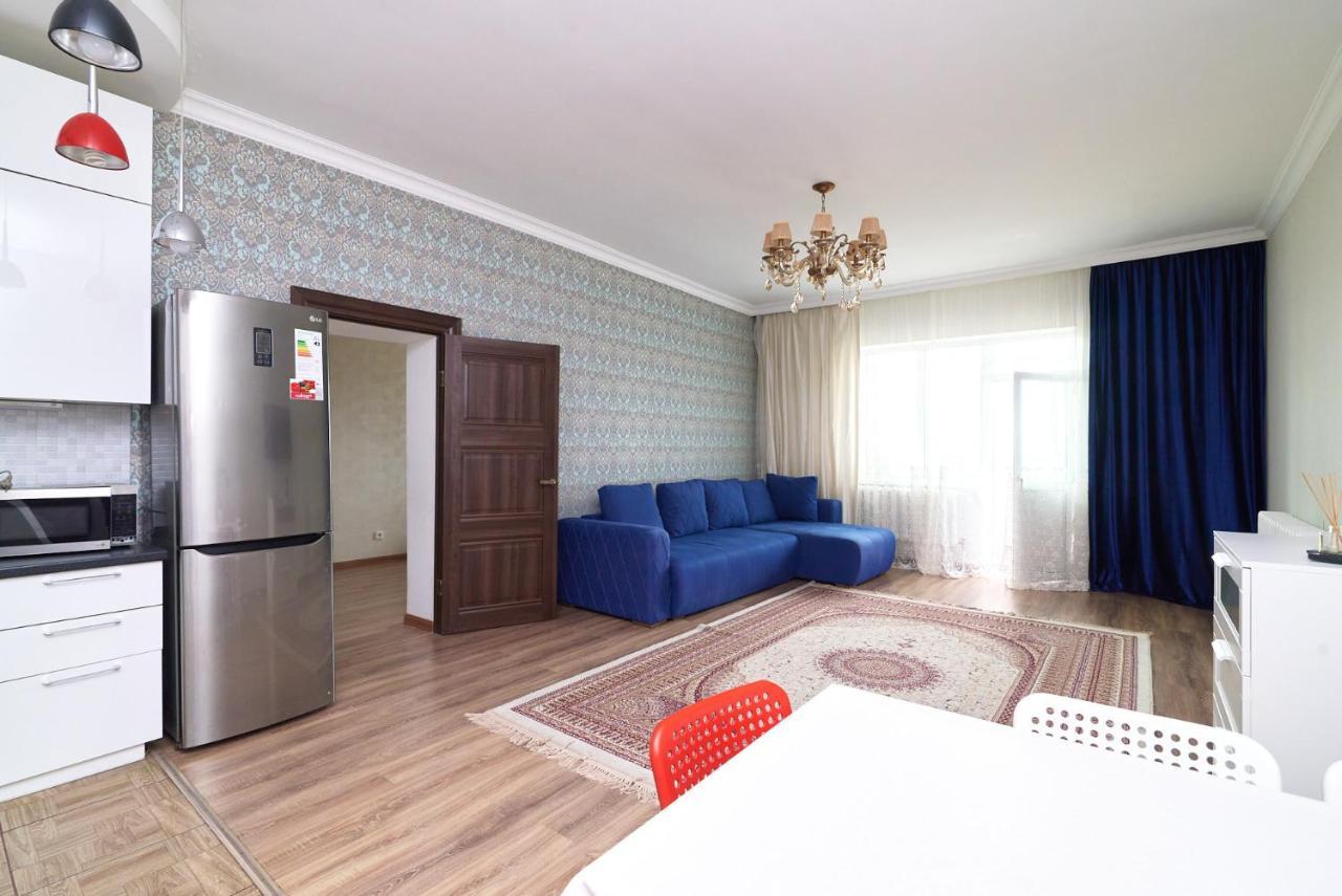 Квартира В Самом Центре Столицы Казахстана Astana Exterior foto